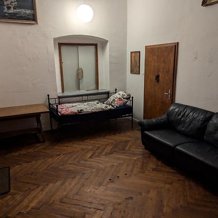 Alte Bahnhofshallen ريدلينغن المظهر الخارجي الصورة